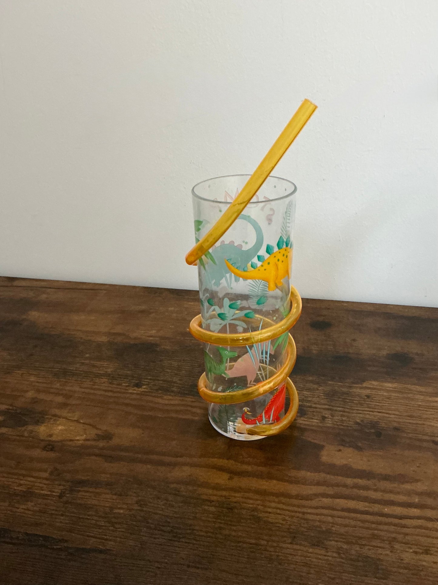 VERRE AVEC PAILLE